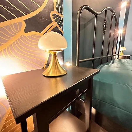 Gatsby Confortable Jacuzzi & Terrasse Lägenhet Reims