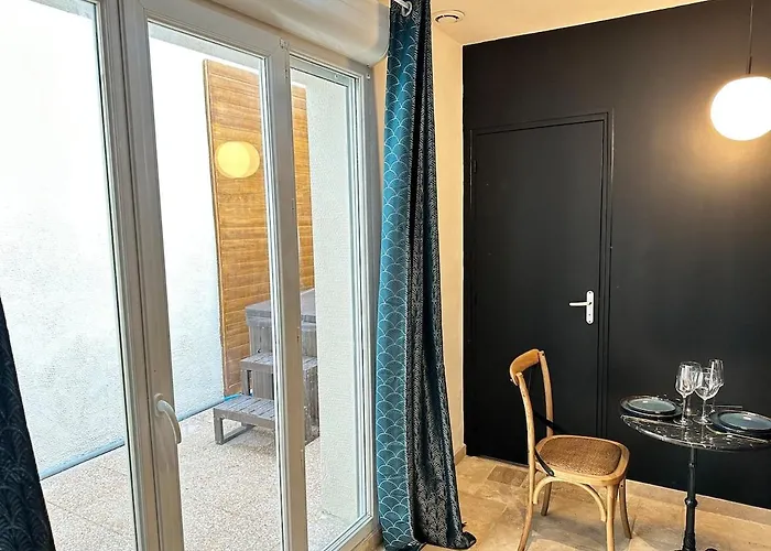 Lägenhet Gatsby Confortable Jacuzzi & Terrasse *