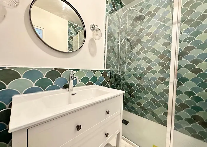 Gatsby Confortable Jacuzzi & Terrasse Lägenhet