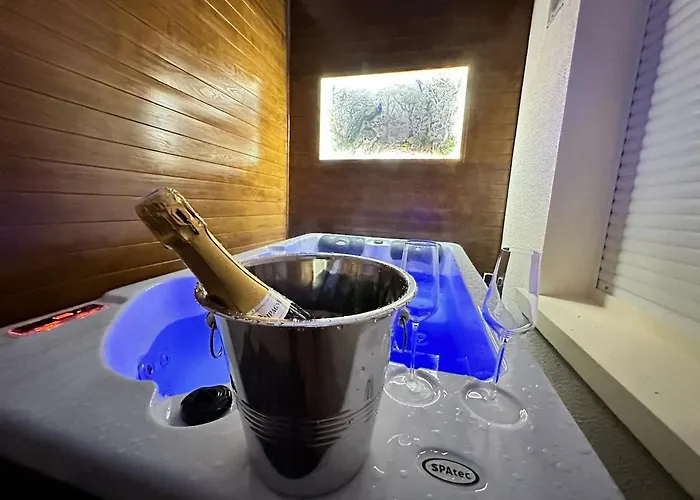 Gatsby Confortable Jacuzzi & Terrasse